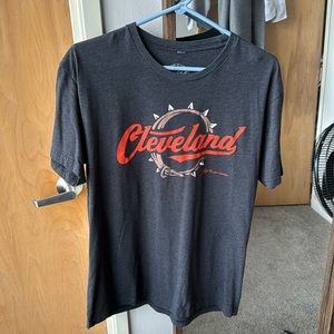 GV Art Cleveland That I Love Tee, Size Large, Like New